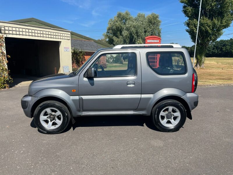 SUZUKI JIMNY