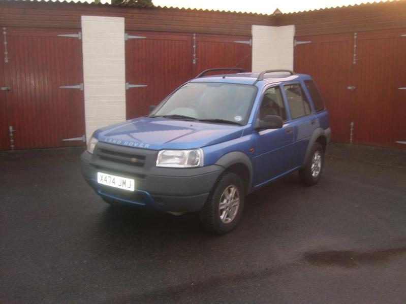 View LAND ROVER FREELANDER 1.8i GS 5 Door