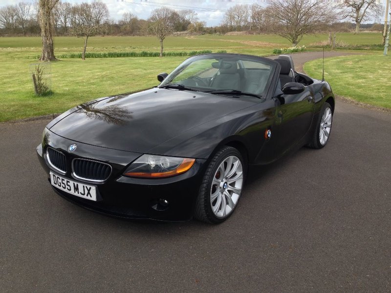 View BMW Z4 2.0 i SE Roadster