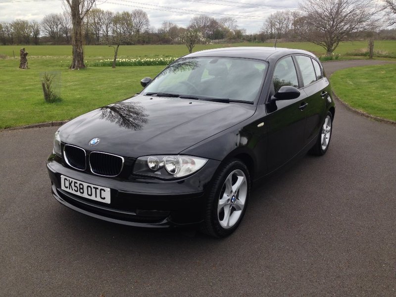 View BMW 1 SERIES 116i Edition ES