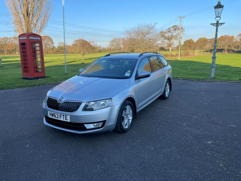 View SKODA OCTAVIA 2.0 TDI SE Euro 5 ss 5dr