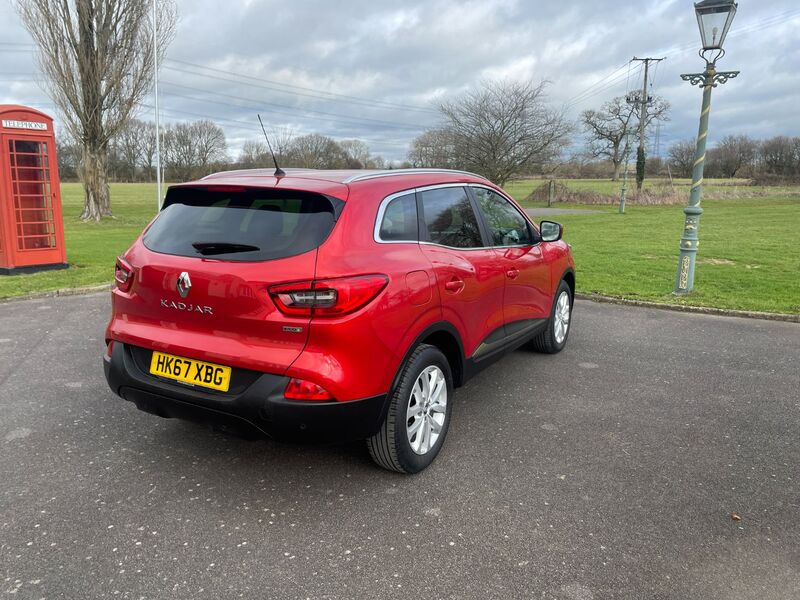 View RENAULT KADJAR DYNAMIQUE NAV DCI