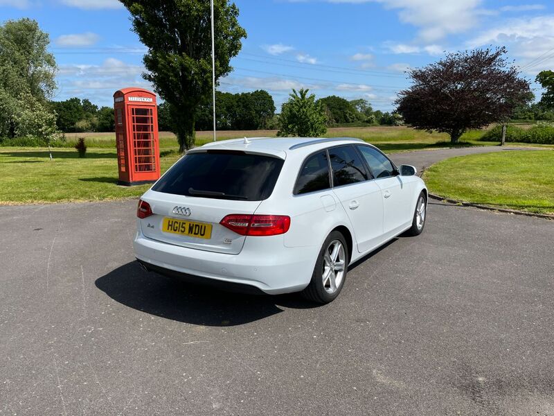 View AUDI A4 AVANT TDI ULTRA SE TECHNIK