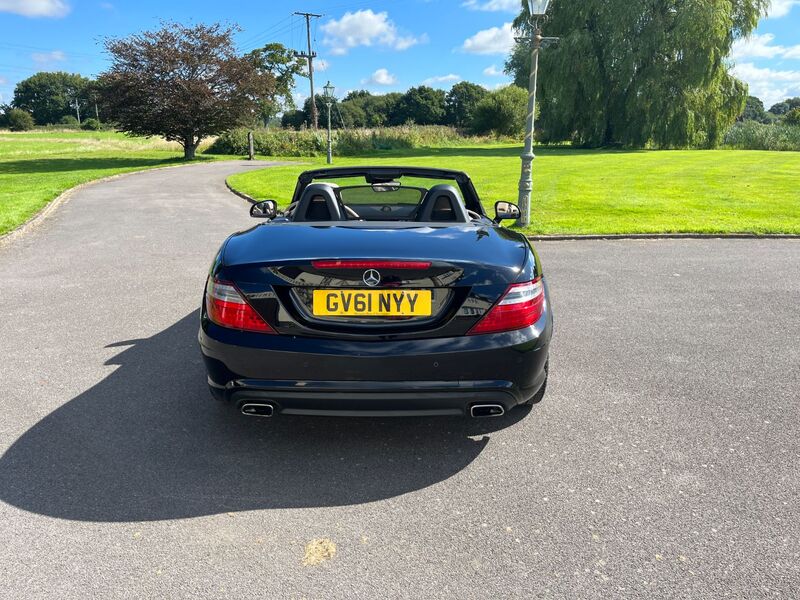 MERCEDES-BENZ SLK