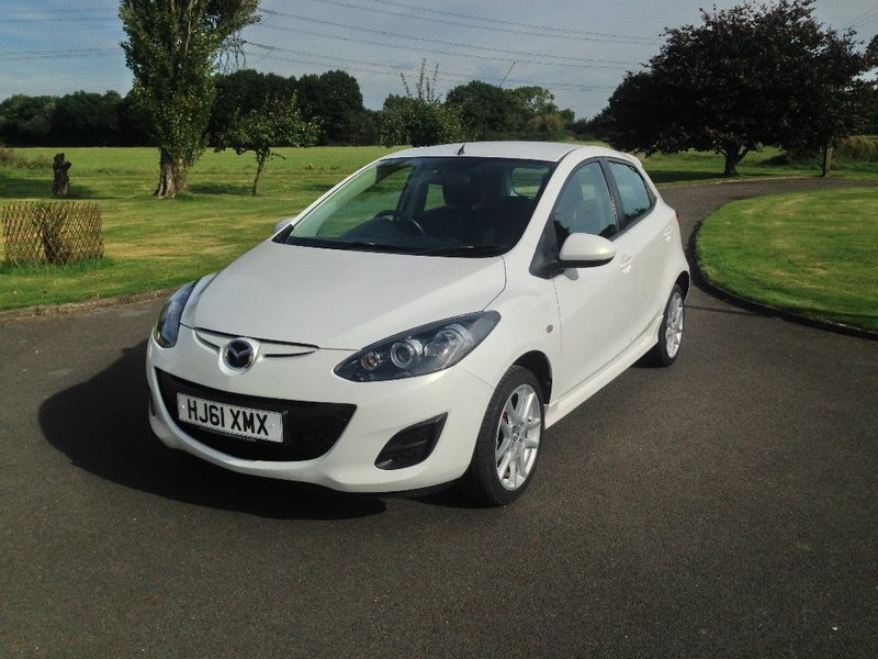 View MAZDA 2 1.3 Tamura